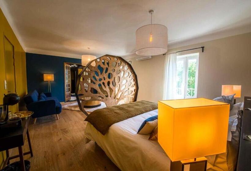 Superior Suite, Une Autre Histoire