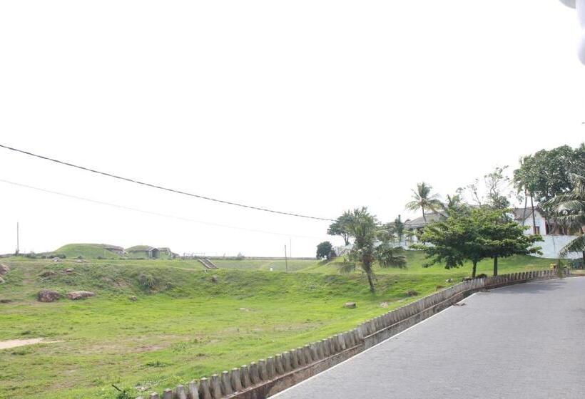 اتاق استاندارد با بالکن و چشم‌انداز دریا, Fort De 19 Villa   Galle Fort