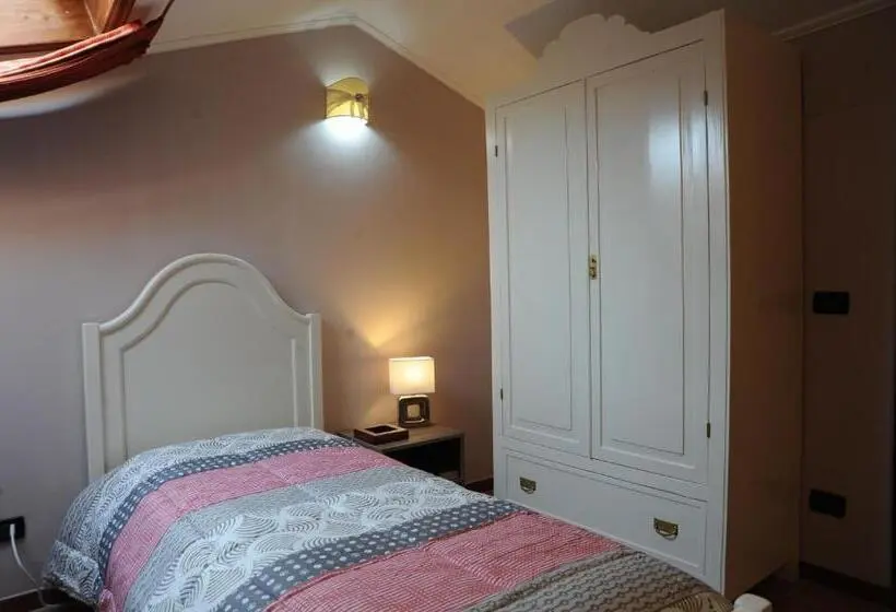 اتاق لوکس یک تخته, Residenza D'oria B&b