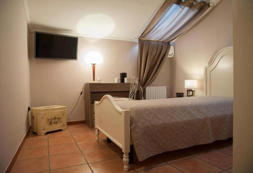 اتاق لوکس یک تخته, Residenza D'oria B&b