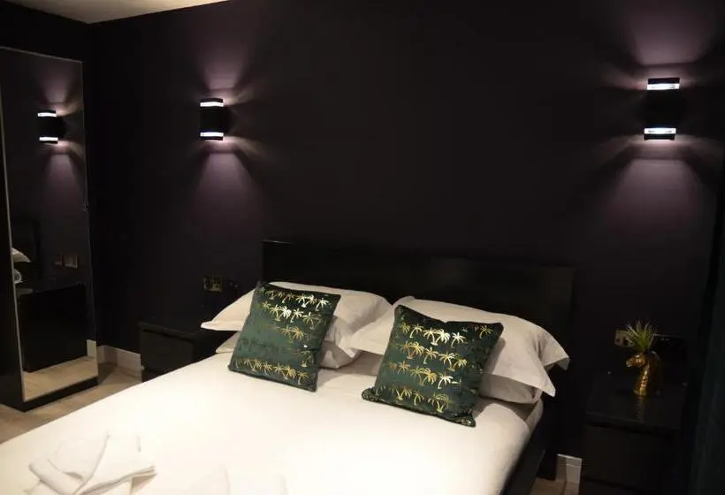 استودیو استاندارد با تخت کینگ, Sky City Apartments