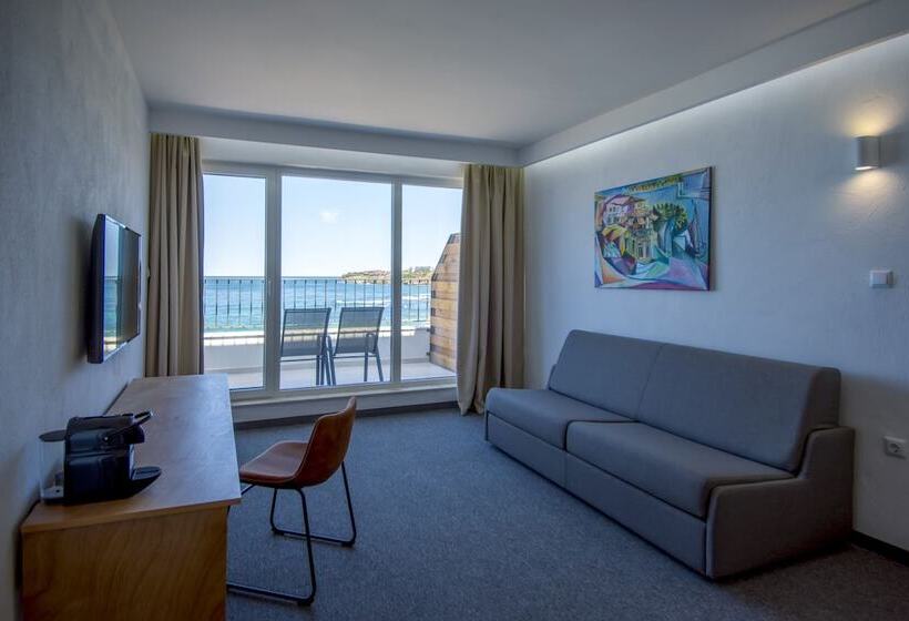 آپارتمان 1 خوابه با چشمانداز دریا, Ji