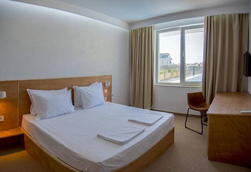 Deluxe Room View Sea with Balcony, Ji