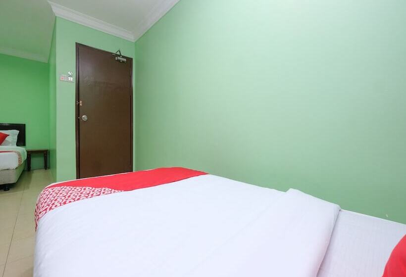 スーペリアースイート, Oyo 89759 Gold Jerantut