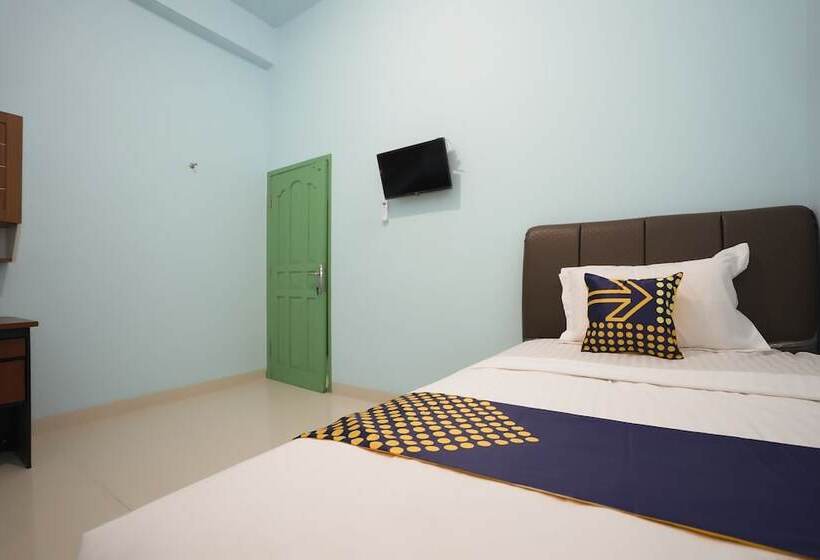 اتاق عادی یک تخته, Spot On 2738 818 Home Stay
