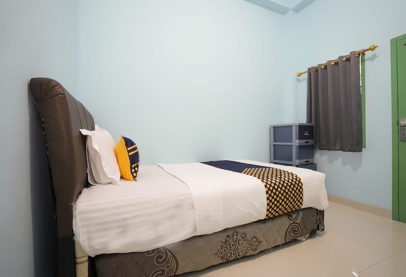 غرفة أساسية فردية, Spot On 2738 818 Home Stay