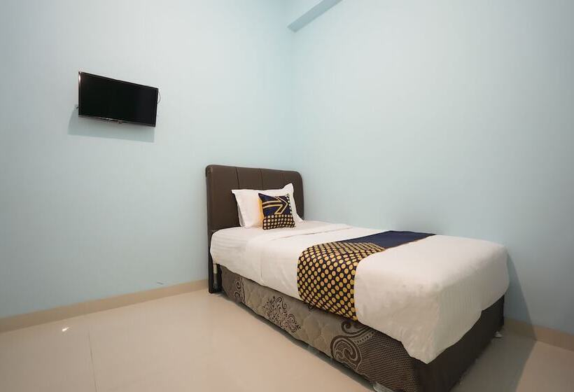 シングルベーシックルーム, Spot On 2738 818 Home Stay