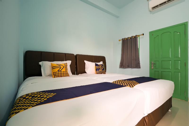 اتاق استاندارد, Spot On 2738 818 Home Stay