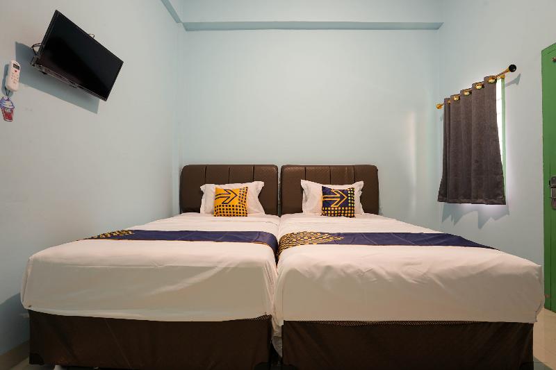 اتاق استاندارد, Spot On 2738 818 Home Stay