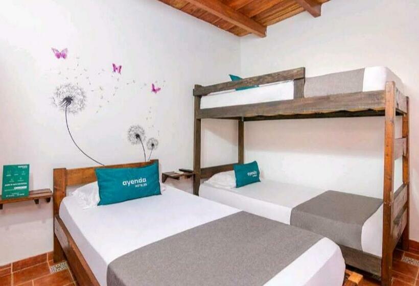 수피리어 트리플 룸, Kayena Hostel