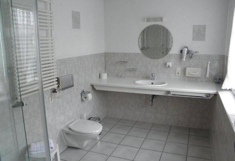 Номер Стандарт, 4 Jahreszeiten Mit Restaurant