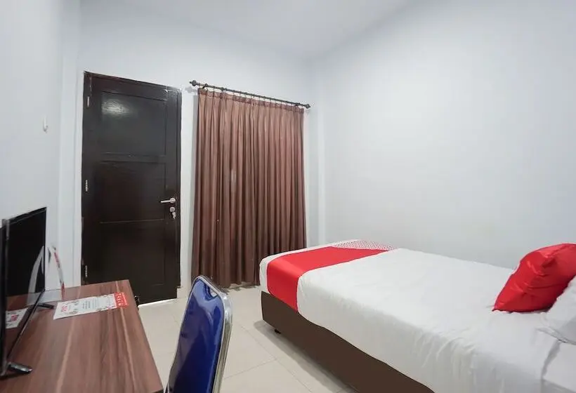 スタンダードシングルルーム, Oyo 2566 Putri Kesia Rooms