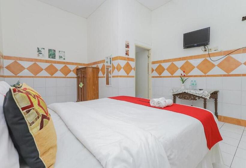 חדר סטנדרט, Reddoorz Syariah At Mojosari