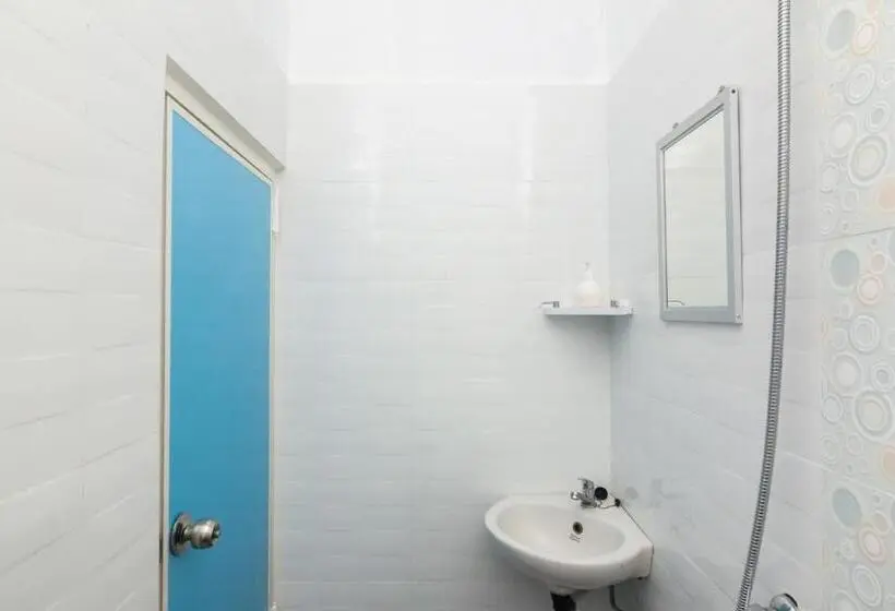 Sviitti, Reddoorz Syariah Near Tanjung Pinang City Center