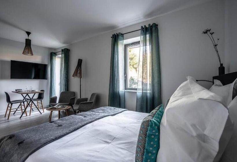 إستوديو قياسى مزودة بتراس, La Grange Des Pères