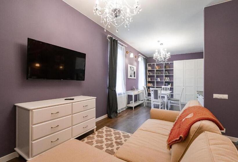 デラックススタジオ, Revelton Studios Marianske Lazne