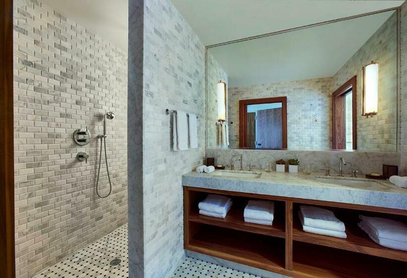 Номер Deluxe Кровать Кинг, Nautilus Sonesta Miami Beach