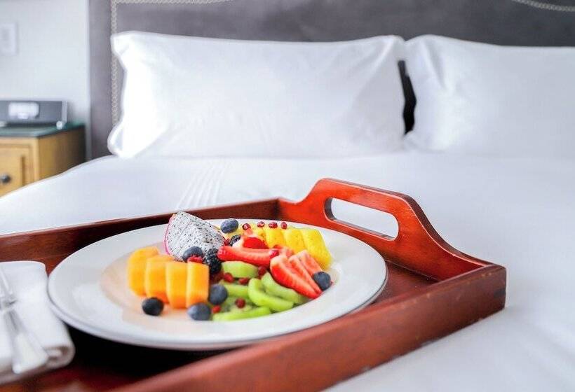 Пентхаус, Nautilus Sonesta Miami Beach