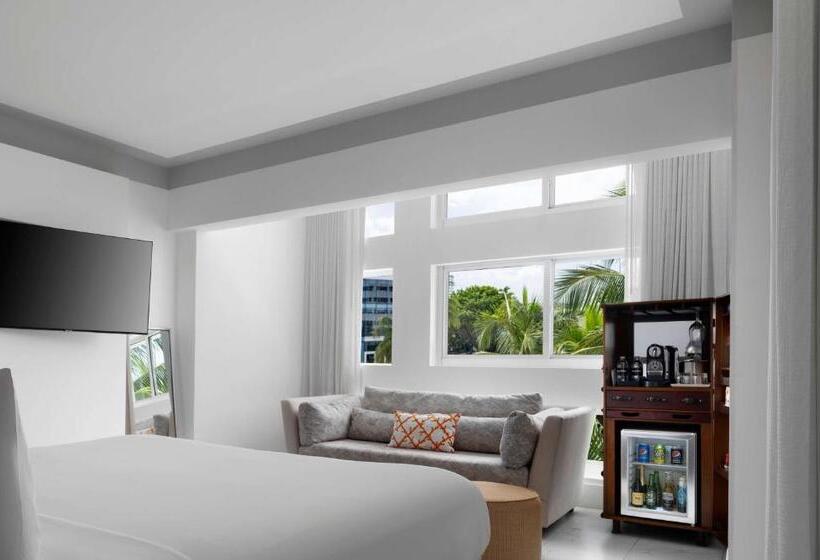Номер Deluxe Кровать Кинг, Nautilus Sonesta Miami Beach