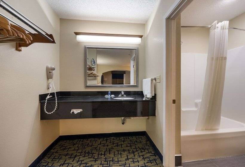 Номер Стандарт 2 Двуспальные Кровати, Surestay Hotel By Best Western Meridian
