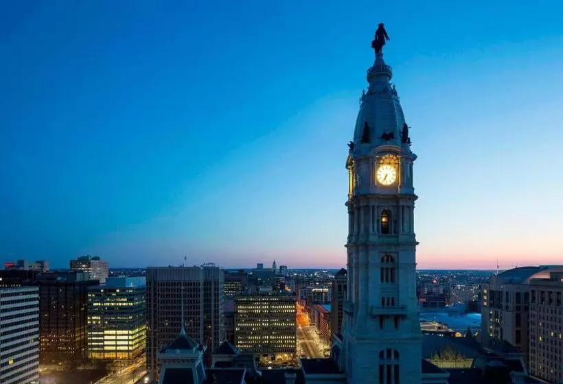 اتاق سوپریور با تخت بزرگ, The Ritzcarlton, Philadelphia