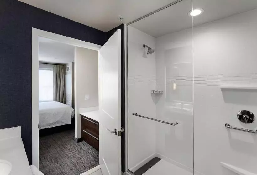 キングサイドベッドのスタンダードワンルーム, Residence Inn By Marriott Milwaukee Brookfield