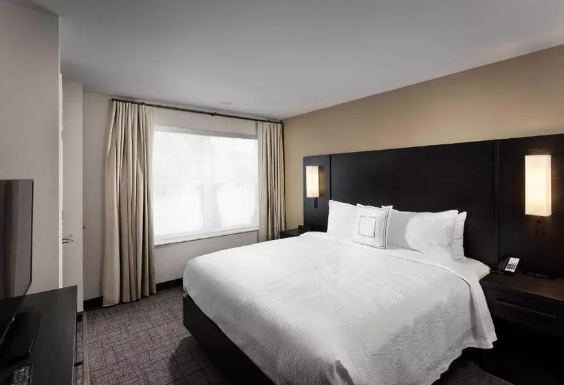 キングサイズベッドのスイートルーム, Residence Inn By Marriott Milwaukee Brookfield