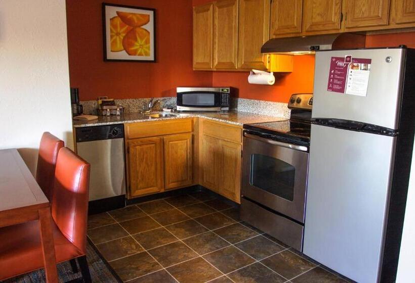 سوئیت 2 خوابه, Residence Inn Danbury