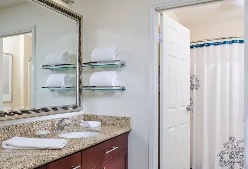 Sviitti 2 Makuuhuonetta, Residence Inn By Marriott Houston The Woodlands/lake Front Circle