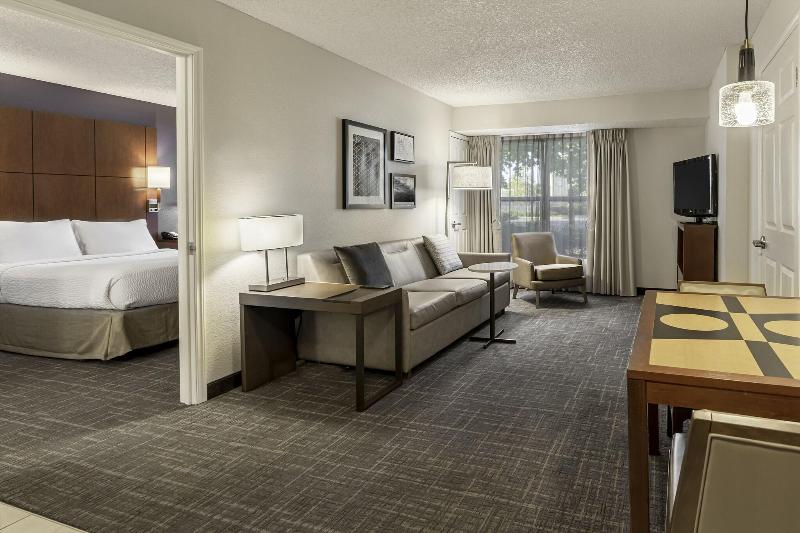스위트, Residence Inn Sacramento Rancho Cordova