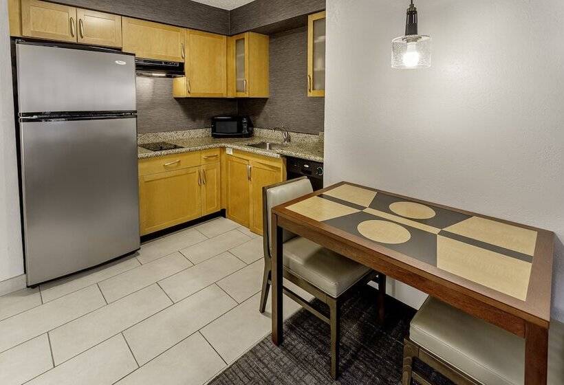 Люкс 2 Спальни, Residence Inn Sacramento Rancho Cordova