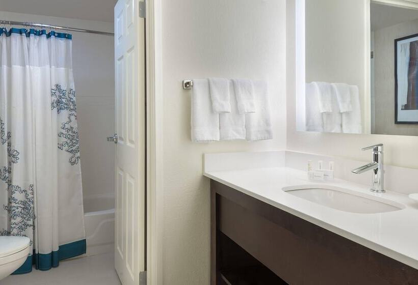 스위트, Residence Inn Savannah Midtown