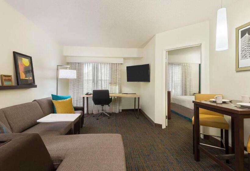 침실 2개 스위트, Residence Inn Savannah Midtown