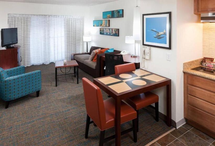 מיטת קינג בסוויטה, Residence Inn By Marriott Seattle Downtown/lake Union