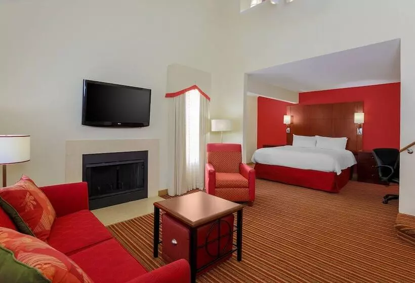 Ullakkohuone, Mainstay Suites St Louis Galleria