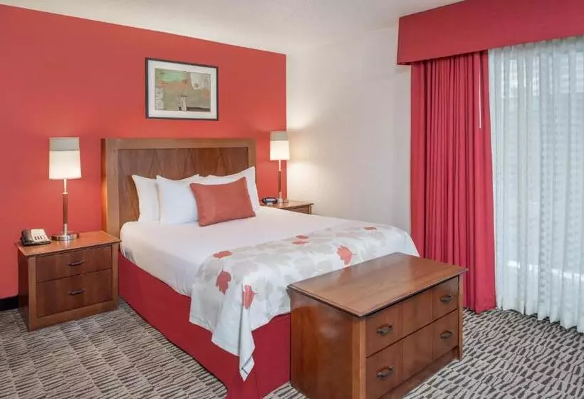 キングサイズベッドのデラックススイート, Value Suites Extended Stay   St Louis