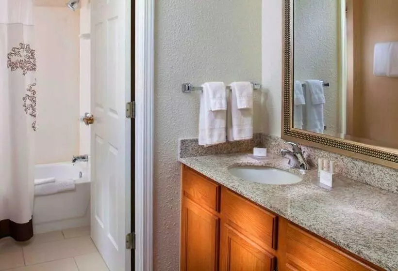 スイート, Sonesta Es Suites Birmingham Homewood