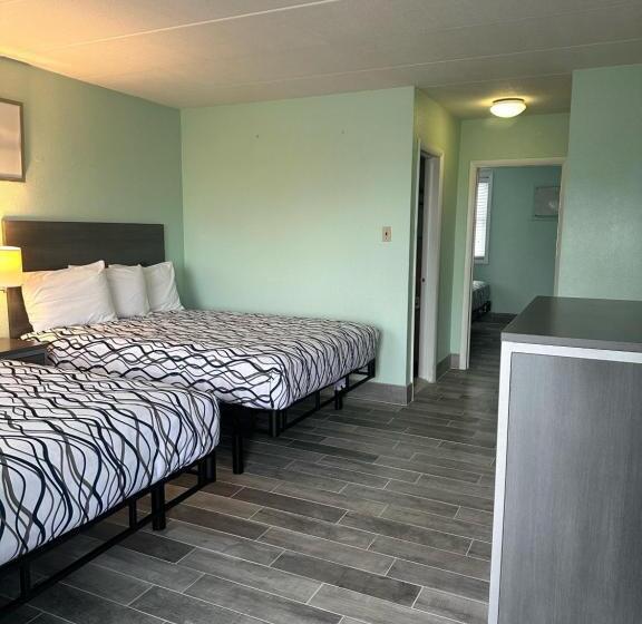 Королевский Люкс, Royal Canadian Motel