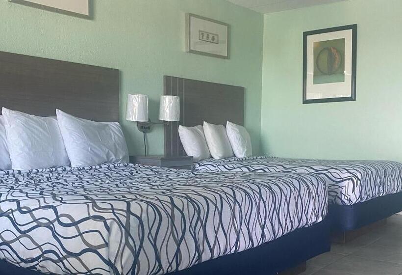 Номер Deluxe, Royal Canadian Motel