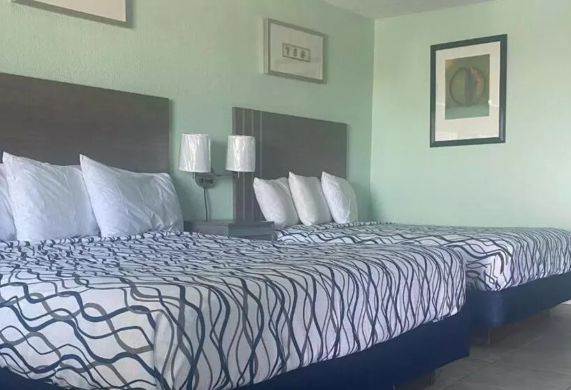デラックスルーム, Royal Canadian Motel