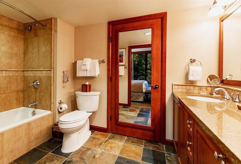 Deluxe люкс с видом, The Everline Resort & Spa Lake Tahoe