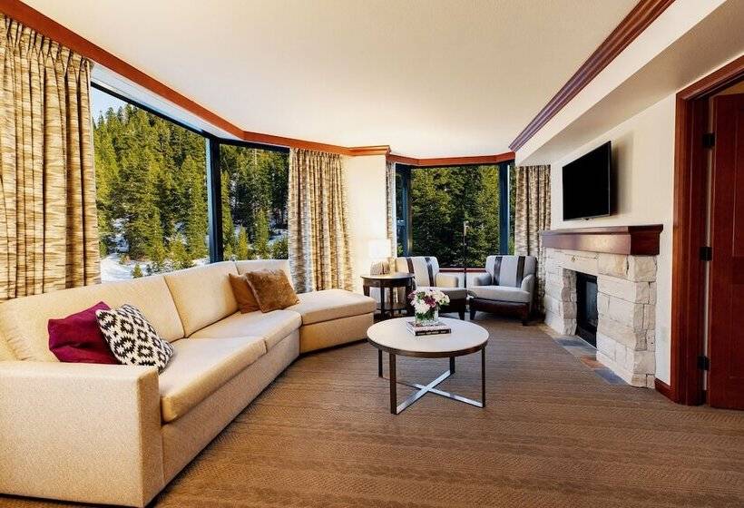 Deluxe люкс с видом, The Everline Resort & Spa Lake Tahoe