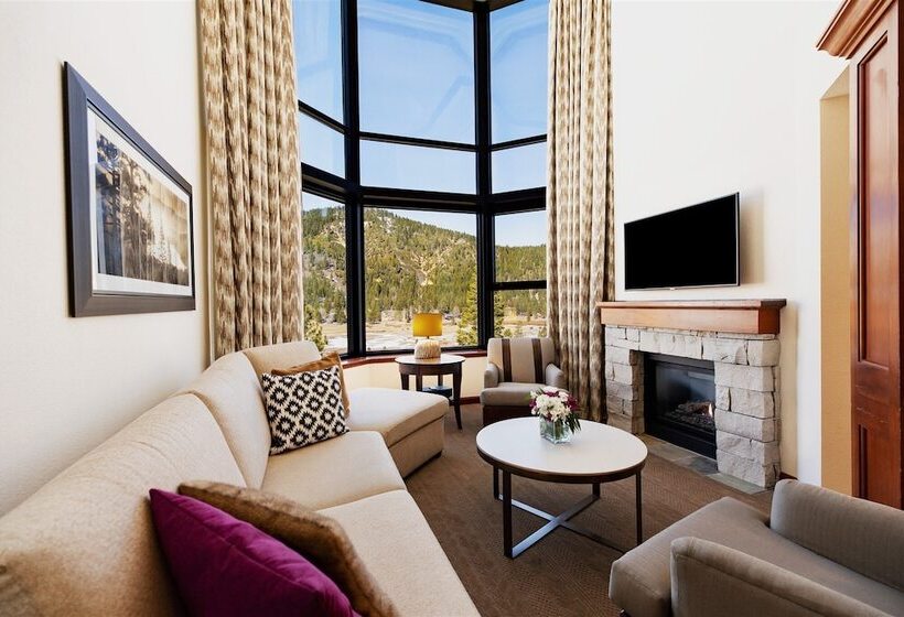 Апартаменты Пентхаус 2 Спальни, The Everline Resort & Spa Lake Tahoe