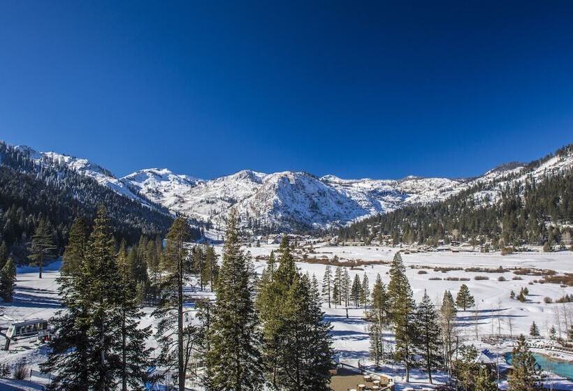 Номер Deluxe с Видом, The Everline Resort & Spa Lake Tahoe