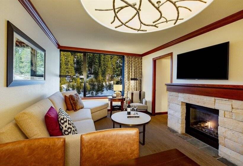 Люкс с Видом, The Everline Resort & Spa Lake Tahoe