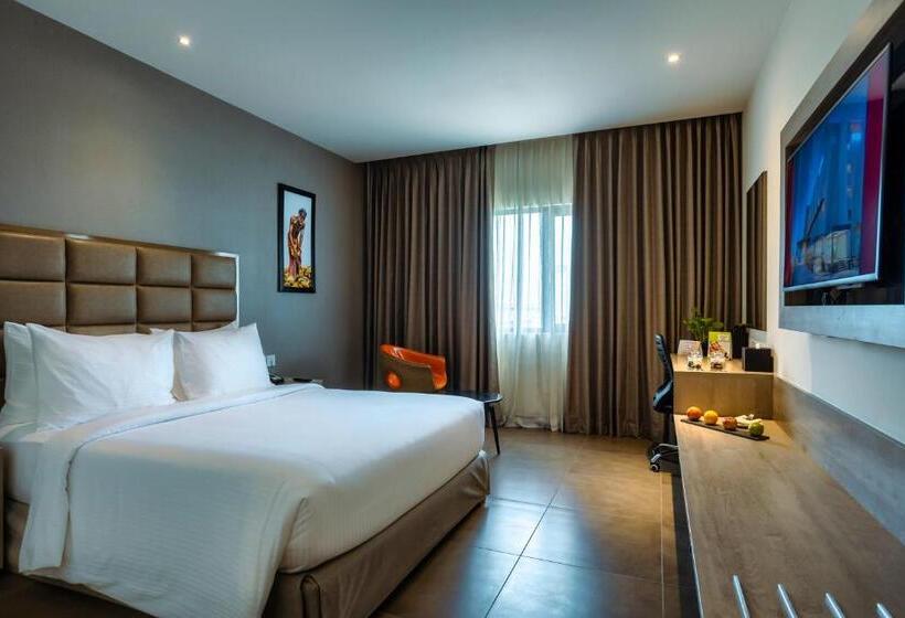 اتاق لوکس, Amika Hotel,madurai   Near Airport