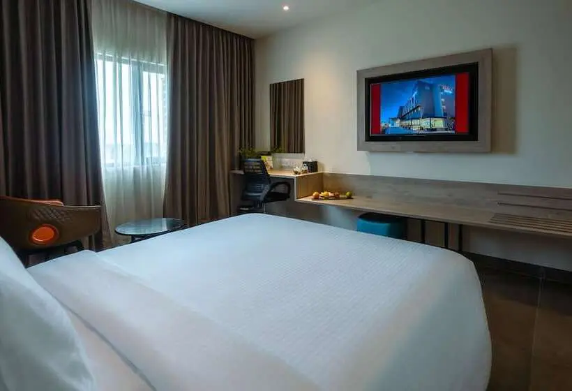 اتاق لوکس, Amika Hotel,madurai   Near Airport