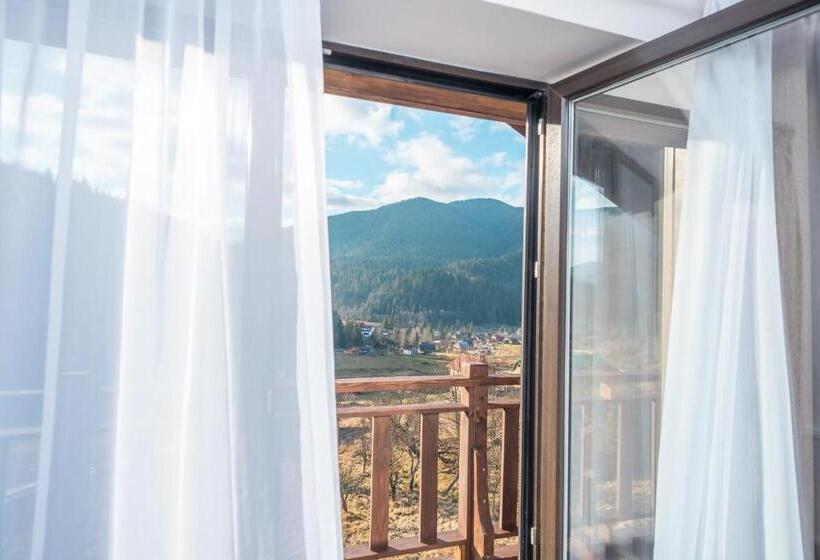 اتاق استاندارد با چشمانداز کوهستان, Residence Nesh