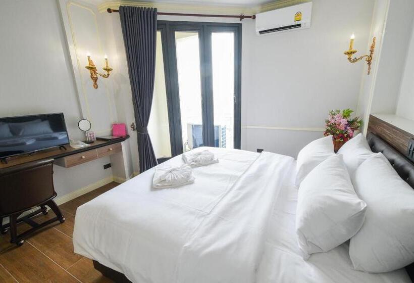 Номер Deluxe, The Maceo