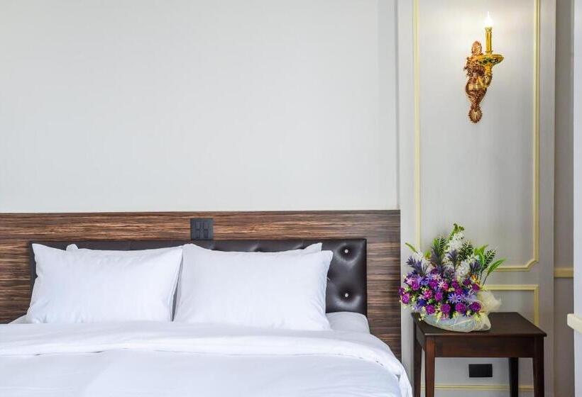 Номер Стандарт, The Maceo